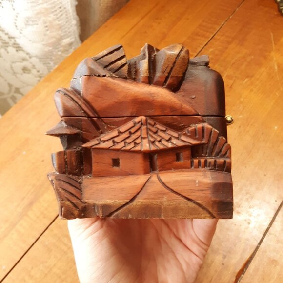 VINTAGE hand carved Honduran Wooden Jewelry Trinket Box made in Honduras, C.A. - Picture 4 of 9